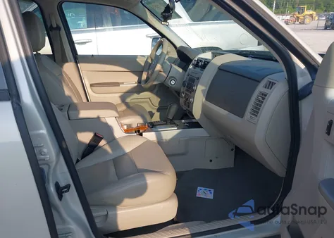 2008 Ford Escape Xlt from USA, damaged, VIN 1FMCU03138KC00159